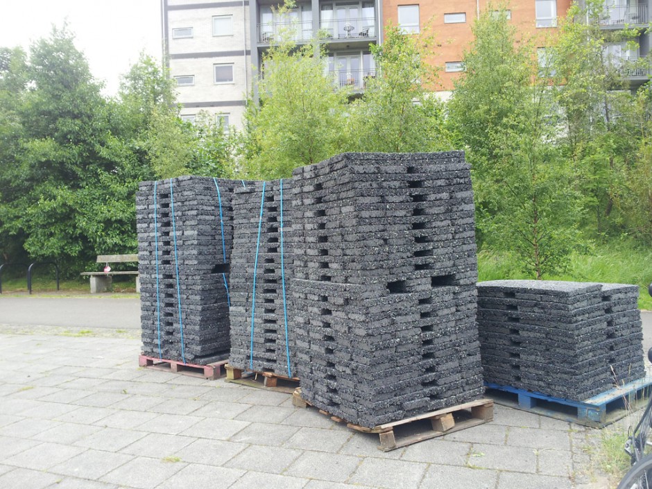 12. Aquadyne Stacked